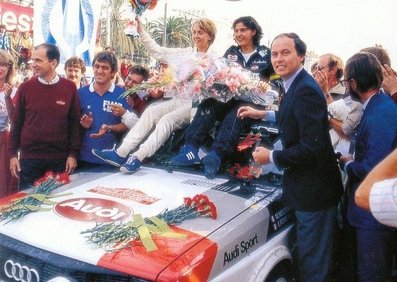 Michèle Mouton - Fabrizia Pons
23º Rally de Sanremo 1981. Audi Quattro (IN-NL 88). Clasificada 1ª.

Era la primera vez que una mujer ganaba una prueba del Mundial de Rallyes.... GRANDE MICHELE Y FABRIZIA !!!!

Del 5 al 10 de Octubre, Sanremo, Italia.
Superficie: asfalto - tierra.

El Rally tenia un total de 2847.00 km de los que 751.06 km divididos en 61 tramos eran especiales, (2 de ellas fueron canceladas SS51 Upega de 12.35 km y SS56 San Romolo de 34.95 km).

Tomaron la salida 63 equipos, finalizaron 27.
@
Palabras clave: Michele_Mouton;Fabrizia_Pons;Audi;Quattro;Sanremo;1981;Personajes;Mujeres;Womens