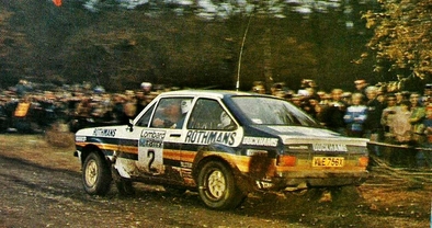 Ari Vatanen - David Richards
30º Lombard RAC Rally 1981. Ford Escort RS1800 MKII (VLE 756X). Clasificado 2º.

Del 22 al 24 de Noviembre, Chester, Cheshire, Inglaterra.
Superficie: asfalto - tierra.

El Rally tenia un total de 2720 km de los que 722 km divididos en 65 tramos eran especiales.

Se inscribieron 154 equipos, tomaron la salida 151, finalizaron 54.@
Palabras clave: ;Ford;Escort;MKII;Gran_Bretaña;1981;RAC_Rally