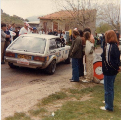 Guy Fréquelin - Jean Todt
25º Tour de Corse - Rallye de France 1981. Talbot Sunbeam Lotus (PVC 999W). Clasificado 2º.

Del 30 de Abril al 2 de Mayo, Ajaccio.
Superficie: asfalto.

El Rally tenia un total de 1613 km de los que 1144 km divididos en 24 tramos eran especiales.

Se inscribieron 126 equipos, tomaron la salida 120, finalizaron 42.@
Palabras clave: ;Jean_Todt;Talbot;Sunbeam;Lotus;Corcega;Corse;1981