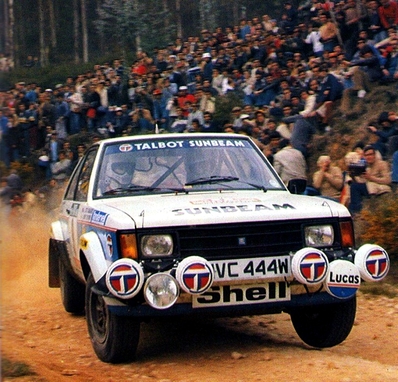 Henri Toivonen - Fred Gallagher
15º Rallye de Portugal Vinho do Porto 1981. Talbot Sunbeam Lotus (NVC 444W). Clasificado 2º.

Del 4 al 7 de Marzo, Estoril, Cascais, Lisboa, Portugal.
Superficie: asfalto - tierra.

El Rally tenia un total de 2571.00 km de los que 678.00 km divididos en 46 tramos eran especiales.

Se inscribieron 110 equipos, tomaron la salida 95, finalizaron 24.@
Palabras clave: Henri_Toivonen;Talbot;Sunbeam;Lotus;Portugal;1981
