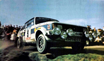 Henri Toivonen - Fred Gallagher
15º Rallye de Portugal Vinho do Porto 1981. Talbot Sunbeam Lotus (NVC 444W). Clasificado 2º.

Del 4 al 7 de Marzo, Estoril, Cascais, Lisboa, Portugal.
Superficie: asfalto - tierra.

El Rally tenia un total de 2571.00 km de los que 678.00 km divididos en 46 tramos eran especiales.

Se inscribieron 110 equipos, tomaron la salida 95, finalizaron 24.@
Palabras clave: Henri_Toivonen;Talbot;Sunbeam;Lotus;Portugal;1981