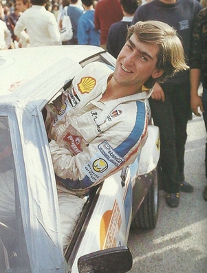 Henri Toivonen
23º Rallye Sanremo 1981. Talbot Sunbeam Lotus (NVC 777W). Clasificado 2º.
Copiloto Fred Gallagher.

Del 5 al 10 de Octubre, Sanremo, Imperia, Liguria, Italia.
Superficie: asfalto - tierra.

El Rally tenia un total de 2792.00 km de los que 751.06 km divididos en 61 tramos eran especiales, (2 de ellas fueron canceladas SS51 Upega de 12.35 km y SS56 San Romolo de 34.95 km).

Tomaron la salida 63 equipos, finalizaron 27.@
Palabras clave: Henri_Toivonen;Talbot;Sunbeam;Lotus;Sanremo;1981;Personajes
