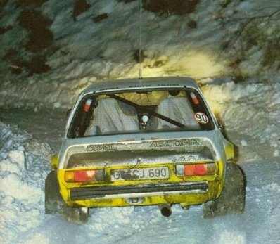 Klaus-Joachim (Jochi) Kleint - Gunther Wanger
49º Rallye Automobile de Monte-Carlo 1981. Opel Ascona 400 (GG-CJ 690). Clasificado 3º.

Del 24 al 30 de Enero, Monte-Carlo.
Superficie: asfalto - nieve.

El Rally tenia un total de 3930.00 km de los que 750.00 km divididos en 32 tramos eran especiales.

Se inscribieron 274 equipos, tomaron la salida 263, finalizaron 133.@
Palabras clave: Jochi_Kleint;Gunther_Wanger;Opel;Ascona;Montecarlo;1981;nieve