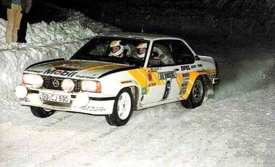 Klaus-Joachim (Jochi) Kleint - Gunther Wanger
49º Rallye Automobile de Monte-Carlo 1981. Opel Ascona 400 (GG-CJ 690). Clasificado 3º.

Del 24 al 30 de Enero, Monte-Carlo.
Superficie: asfalto - nieve.

El Rally tenia un total de 3930.00 km de los que 750.00 km divididos en 32 tramos eran especiales.

Se inscribieron 274 equipos, tomaron la salida 263, finalizaron 133.
Palabras clave: Jochi_Kleint;Gunther_Wanger;Opel;Ascona;Montecarlo;1981;nieve