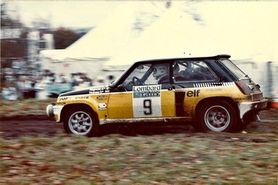 Jean Ragnotti - Martin Holmes
30º Lombard RAC Rally 1981. Renault 5 Turbo (440 VB 91). Clasificado 5º.

Del 22 al 24 de Noviembre, Chester, Cheshire, Inglaterra.
Superficie: asfalto - tierra.

El Rally tenia un total de 2720.00 km de los que 722.00 km divididos en 65 tramos eran especiales.

Se inscribieron 154 equipos, tomaron la salida 151, finalizaron 54.@
Palabras clave: ;Renault;Turbo;Gran_Bretaña;RAC_Rally;1981