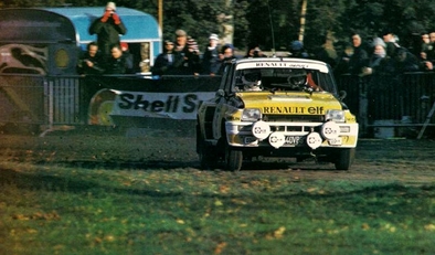 Jean Ragnotti - Martin Holmes
30º Lombard RAC Rally 1981. Renault 5 Turbo (440 VB 91). Clasificado 5º.

Del 22 al 24 de Noviembre, Chester, Cheshire, Inglaterra.
Superficie: asfalto - tierra.

El Rally tenia un total de 2720.00 km de los que 722.00 km divididos en 65 tramos eran especiales.

Se inscribieron 154 equipos, tomaron la salida 151, finalizaron 54.@
Palabras clave: ;Renault;Turbo;Gran_Bretaña;RAC_Rally;1981