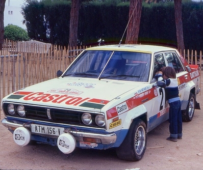 Terry Kaby - Rob Arthur
25º Tour de Corse - Rallye de France 1981. Datsun 160J (KTM 156V). Clasificado 5º.
Del 30 de Abril al 2 de Mayo, Ajaccio.
Superficie: asfalto.
El Rally tenia un total de 1613 km de los que 1144 km divididos en 24 tramos eran especiales.
Se inscribieron 126 equipos, tomaron la salida 120, finalizaron 42.@
Palabras clave: Terry_Kaby;Datsun;Corse;Corcega;1981