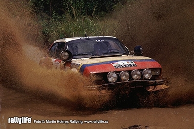 Guy Frequelin - Jean Todt
13º Rallye Cote d'Ivoire 1981. Peugeot 504 V6 Coupe. Clasificado 5º.

Del 26 al 31 de Octubre, Abidjan.
Superficie: tierra.

El Rally tenia un total de 5087.00 Km, desconocemos de cuantos CH constaba.

Tomaron la salida 51 equipos, finalizaron 9.

© Martin Holmes
@
Palabras clave: ;Peugeot;Coupe;Costa_Marfil;1981