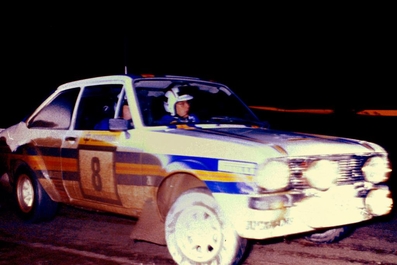 Pentti Airikkala - Risto Virtanen
31º 1000 Lakes Rally 1981. Ford Escort RS1800 MKII (UYY 256S). Clasificado 5º.

Del 28 al 30 de Agosto, Jyväskylä, Finlandia.
Superficie: tierra.

El Rally tenia un total de 1418.89 km de los que 453.09 km divididos en 48 tramos eran especiales, (2 de ellas fueron canceladas SS11 y SS37 Ristijarvi de 13.20 Km).

Se inscribieron 152 equipos, tomaron la salida 146, finalizaron 66.@
Palabras clave: ;Ford;Escort;MKII;Finlandia;1981
