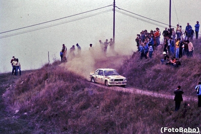 Luigi Battistoli (Lucky) - Fabio Penariol
23º Rallye Sanremo 1981. Opel Ascona 400 (NA-48787E). Clasificado 5º.

Del 5 al 10 de Octubre, Sanremo, Italia.
Superficie: asfalto - tierra.

El Rally tenia un total de 2847.00 km de los que 751.06 km divididos en 61 tramos eran especiales, (2 de ellas fueron canceladas SS51 Upega de 12.35 km y SS56 San Romolo de 34.95 km).

Tomaron la salida 63 equipos, finalizaron 27.

© Alberto Anam
@
Palabras clave: Opel;Ascona;Sanremo;1981