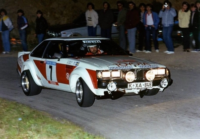 Per Eklund - Jan-Olof Bohlin
25º Tour de Corse - Rallye de France 1981. Toyota Celica 2000GT (K-XA 848). Clasificado 6º.
Del 30 de Abril al 2 de Mayo, Ajaccio.
Superficie: asfalto.
El Rally tenia un total de 1613 km de los que 1144 km divididos en 24 tramos eran especiales.
Se inscribieron 126 equipos, tomaron la salida 120, finalizaron 42.@
Palabras clave: ;Corse;Corcega;Toyota;1981