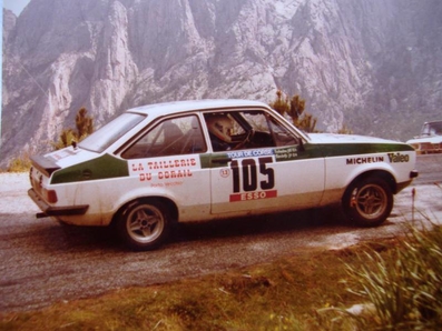 Jean-Michel Tichadou - Jean-Paul Pandolfi
25º Tour de Corse - Rallye de France 1981. Ford Escort RS 2000 (999 ZA 2A). Clasificado 7º.
Del 30 de Abril al 2 de Mayo, Ajaccio.
Superficie: asfalto.
El Rally tenia un total de 1613 km de los que 1144 km divididos en 24 tramos eran especiales.
Se inscribieron 126 equipos, tomaron la salida 120, finalizaron 42.@
Palabras clave: Ford;Escort;Corse;Corcega;1981
