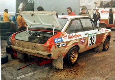 Rafael Cid -  Miguel Oliveira
15º Rallye de Portugal Vinho do Porto 1981. Ford Escort MKII (BT-56-16). Clasificado 7º.

Del 4 al 7 de Marzo, Estoril, Cascais, Lisboa, Portugal.
Superficie: asfalto - tierra.

El Rally tenia un total de 2571.00 km de los que 678.00 km divididos en 46 tramos eran especiales.

Se inscribieron 110 equipos, tomaron la salida 95, finalizaron 24.@
Palabras clave: Ford;Escort;MKII;Portugal;1981