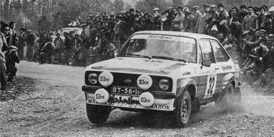 Rafael Cid -  Miguel Oliveira
15º Rallye de Portugal Vinho do Porto 1981. Ford Escort MKII (BT-56-16). Clasificado 7º.
Diabolique Motorsport

Del 4 al 7 de Marzo, Estoril, Cascais, Lisboa, Portugal.
Superficie: asfalto - tierra.

El Rally tenia un total de 2571.00 km de los que 678.00 km divididos en 46 tramos eran especiales.

Se inscribieron 110 equipos, tomaron la salida 95, finalizaron 24.@
Palabras clave: Ford;Escort;MKII;Portugal;1981