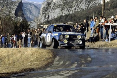 Bjorn Waldegard - Hans Thorszelius
49º Rallye Automobile de Monte-Carlo 1981. Ford Escort RS1800 MKII (1493). Clasificado 8º.

Del 24 al 30 de Enero, Monte-Carlo.
Superficie: asfalto - nieve.

El Rally tenia un total de 3930.00 km de los que 750.00 km divididos en 32 tramos eran especiales.

Se inscribieron 274 equipos, tomaron la salida 263, finalizaron 133.@

Palabras clave: Bjorn_Waldegard;Hans_Thorszelius;Ford;Escort;RS;MKII;Montecarlo;1981;MKII