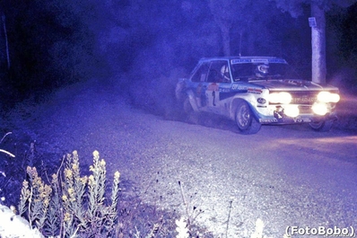 Markku Alén - Ilkka Kivimäki
23º Rallye Sanremo 1981. Fiat 131 Abarth (TO R92449). Clasificado 9º.

Del 5 al 10 de Octubre, Sanremo, Liguria, Imperia, Italia.
Superficie: asfalto - tierra.

El Rally tenia un total de 2847.00 km de los que 751.06 km divididos en 61 tramos eran especiales, (2 de ellas fueron canceladas SS51 Upega de 12.35 km y SS56 San Romolo de 34.95 km).

Tomaron la salida 63 equipos, finalizaron 27.

© Alberto Anam
@
Palabras clave: Markku_Alen;Fiat;Abarth;Sanremo;1981