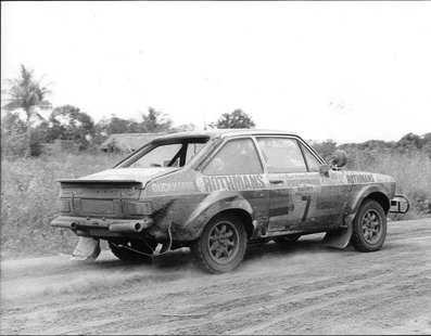 Ari Vatanen - David Richards
13º Rallye Cote d'Ivoire 1981. Ford Escort RS1800, Clasificado 9º.

Del 26 al 31 de Octubre, Abidjan.
Superficie: tierra.

El Rally tenia un total de 5087.00 Km, desconocemos de cuantos CH constaba.

Tomaron la salida 51 equipos, finalizaron 9.@
Palabras clave: Ari_Vatanen;David;Richards;Ford;Escort;Costa_Marfil;1981