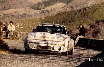 Guillaume Sanson - Ch. Mazloumian
49º Rallye Automobile deMonte-Carlo 1981. Porsche 911 SC (8775 RE 80). Clasificado 12º.

Del 24 al 30 de Enero, Monte-Carlo.
Superficie: asfalto - nieve.

El Rally tenia un total de 3930.00 km de los que 750.00 km divididos en 32 tramos eran especiales.

Se inscribieron 274 equipos, tomaron la salida 263, finalizaron 133.@
Palabras clave: Guillaume_Sanson;Ch-Mazloumian;Montecarlo;porsche;SC;1981