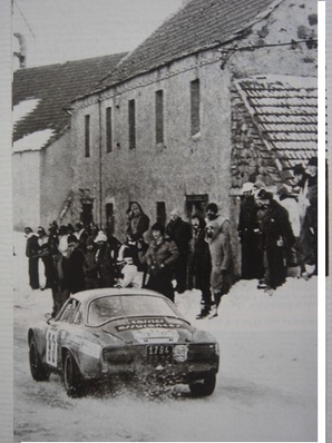 Xavier Du Castel - Dominique Blanc
49º Rallye Automobile de Monte-Carlo 1981. Alpine-Renault A110 1600S. Clasificado 90º.

Del 24 al 30 de Enero, Monte-Carlo.
Superficie: asfalto - nieve.

El Rally tenia un total de 3930.00 km de los que 750.00 km divididos en 32 tramos eran especiales.

Se inscribieron 274 equipos, tomaron la salida 263, finalizaron 133.@
Palabras clave: Renault;Alpine;Montecarlo;1981;nieve