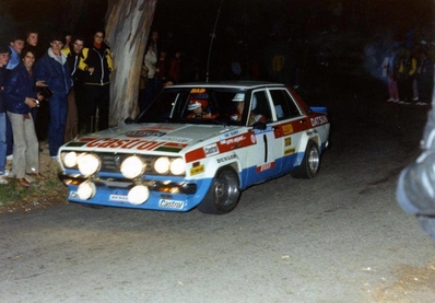Timo Salonen - Seppo Harjanne
25º Tour de Corse - Rallye de France 1981. Datsun Violet GT (KNY59TSU5210). Abandonó por quedarse sin combustible en SS12 Ponte Rosso - Borgo de 42.60 Km.

Del 30 de Abril al 2 de Mayo, Ajaccio, Córcega, Francia.
Superficie: asfalto.

El Rally tenia un total de 1613.00 km de los que 1144.60 km divididos en 24 tramos, eran especiales.

Se inscribieron 126 equipos, tomaron la salida 120, finalizaron 42.@
Palabras clave: Timo_Salonen;Seppo_Harjanne;Datsun;Violet;GT;Corcega;Corse;1981