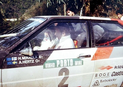 Hannu Mikkola - Arne Hertz
15º Rallye de Portugal - Vinho do Porto 1981. Audi Quattro (IN-NR 87). Abandonó por motor en SS25 Senhora da Graca de 40 Km.

Del 4 al 7 de Marzo, Estoril, Cascais, Lisboa, Portugal.
Superficie: asfalto - tierra.

El Rally tenia un total de 2571.00 km de los que 678.00 km divididos en 46 tramos eran especiales.

Se inscribieron 110 equipos, tomaron la salida 95, finalizaron 24.@
Palabras clave: ;Portugal;Audi;Quattro;1981