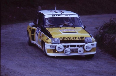 Jean Ragnotti - Jean-Marc Andrié
25º Tour de Corse - Rallye de France 1981. Renault 5 Turbo (440 VB 91). Abandonó por problemas eléctricos en SS16 Calvi - Fango de 32.50 Km.

Del 30 de Abril al 2 de Mayo, Ajaccio, Córcega, Francia.
Superficie: asfalto.

El Rally tenia un total de 1613.00 km de los que 1144.60 km divididos en 24 tramos, eran especiales.

Se inscribieron 126 equipos, tomaron la salida 120, finalizaron 42.@
Palabras clave: ;Renault;Turbo;Corcega;Corse;1981