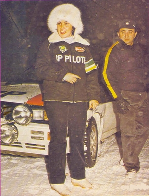 Michèle Mouton y Jean-Pierre Nicolas
Tests 49º Rallye Automobile de Monte-Carlo 1981

Foto en  Auto Hebdo
revista  numero 251
Enero 1981

Del 24 al 30 de Enero, Monte-Carlo.
Superficie: asfalto - nieve.

El Rally tenia un total de 3930.00 km de los que 750.00 km divididos en 32 tramos eran especiales.

Se inscribieron 274 equipos, tomaron la salida 263, finalizaron 133.
@
Palabras clave: Michele_Mouton;Montecarlo;1981;Personajes;Test;Tests