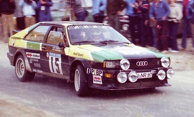 Michèle Mouton - Fabrizia Pons
25º Tour de Corse - Rallye de France 1981. Audi Quattro (IN-NR 87). Abandonó por el árbol de levas en SS8 Kamiesh - Zonza 1 de 38.30 Km.
Audi Sport

Del 30 de Abril al 2 de Mayo, Ajaccio.
Superficie: asfalto.

El Rally tenia un total de 1613 km de los que 1144.60 km divididos en 24 tramos eran especiales.

Se inscribieron 126 equipos, tomaron la salida 120, finalizaron 42.@
Palabras clave: Audi;Quattro;Corcega;Corse;1981