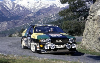 Michèle Mouton - Fabrizia Pons
25º Tour de Corse - Rallye de France 1981. Audi Quattro (IN-NR 87). Abandonó por el árbol de levas en SS8 Kamiesh - Zonza 1 de 38.30 Km.

Del 30 de Abril al 2 de Mayo, Ajaccio.
Superficie: asfalto.

El Rally tenia un total de 1613 km de los que 1144.60 km divididos en 24 tramos eran especiales.

Se inscribieron 126 equipos, tomaron la salida 120, finalizaron 42.@
Palabras clave: Michele_Mouton;Audi;Quattro;Corcega;1981