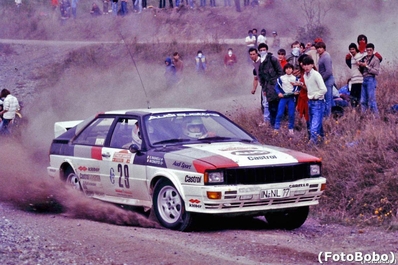 Michele Cinotto - Emilio Radaelli
23º Rally de Sanremo 1981. Audi Quattro (IN-NL 77). Abandonó por accidente en SS26 Talbot 1.

Del 5 al 10 de Octubre, Sanremo, Italia.
Superficie: asfalto - tierra.

El Rally tenia un total de 2847.00 km de los que 751.06 km divididos en 61 tramos eran especiales, (2 de ellas fueron canceladas SS51 Upega de 12.35 km y SS56 San Romolo de 34.95 km).

Tomaron la salida 63 equipos, finalizaron 27.

© Alberto Anam
@
Palabras clave: Michele_Cinotto;Audi;Quattro;Sanremo;1981