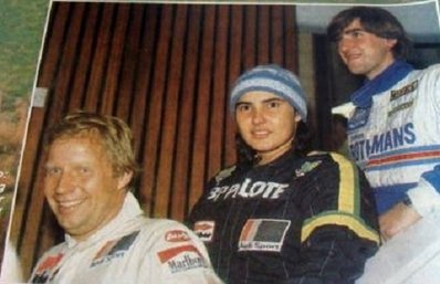 Hannu Mikkola, Michèle Mouton y Henri Toivonen
1982 

Mikkola y Mouton pilotos oficiales del Equipo Audi Sport, Toivonen de Rothmans Opel Rally Team.

Pilotando Mikkola y Mouton los Audi Quattro y Toivonen el Opel Ascona 400.
@@
Palabras clave: Personajes;1982;Hannu_Olavi_Mikkola;Michele_Mouton;Henri_Toivonen