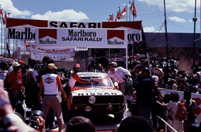 Chandrashekhar Mehta - Mike Doughty
30º Marlboro Safari Rally 1982. Nissan Violet GT. Clasificado 1º.

Del 8 al 12 de Abril, Nairobi, Kenya, Africa.
Superficie: tierra.

El Rally tenia un total de 5120 km con 83 controles horarios.

Tomaron la salida 73 equipos, finalizaron 21.@
Palabras clave: Datsun;Violet;Safari;1982
