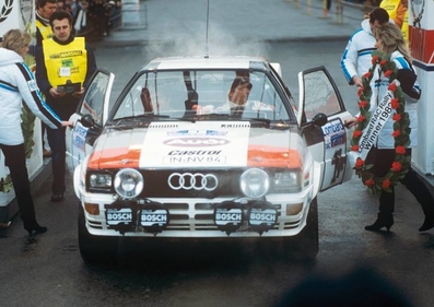Hannu Mikkola - Arne Hertz
31º Lombard RAC Rally 1982. Audi Quattro (IN-NV 84). Clasificado 1º.

Del 21 al 25 de Noviembre, York, Inglaterra.
Superficie: asfalto - tierra.

El Rally tenia un total de 2970.00 km de los que 711.73 km divididos en 69 tramos eran especiales, (una de ellas fue cancelada SS46 Yair de 8.53 Km).

Se inscribieron 161 equipos, tomaron la salida 146, finalizaron 63.@
Palabras clave: ;Audi;Quattro;Gran_Bretaña;1982;RAC_Rally;Inglaterra