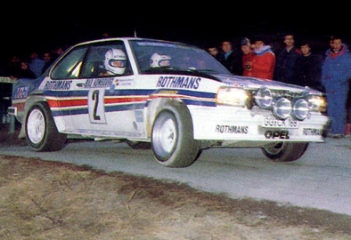 Walter Röhrl - Christian Geistdörfer
50º Rallye Automobile de Monte-Carlo 1982. Opel Ascona 400 (GG-CK 188). Clasificado 1º.
Rothmans Opel Rally Team

Del 16 al 22 de Enero, Monte Carlo.
Superficie: asfalto - nieve.

El Rally tenia un total de 4082.71 km de los que 747.81 km divididos en 32 tramos eran especiales, (2 de ellas fueron canceladas SS7 Trigance - Chateauvieux 1 de 28,53 Km y SS15 St Jean en Royans - La Chapelle en Vercors de 38,67 Km).

Se inscribieron 306 equipos, tomaron la salida 299, finalizaron 140.@
Palabras clave: Opel;Ascona;Montecarlo;1982