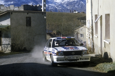 Walter Röhrl - Christian Geistdörfer
50º Rallye Automobile de Monte-Carlo 1982. Opel Ascona 400 (GG-CK 188). Clasificado 1º.

Del 16 al 22 de Enero, Monte Carlo.
Superficie: asfalto - nieve.

El Rally tenia un total de 4082.71 km de los que 747.81 km divididos en 32 tramos eran especiales, (2 de ellas fueron canceladas SS7 Trigance - Chateauvieux 1 de 28,53 Km y SS15 St Jean en Royans - La Chapelle en Vercors de 38,67 Km).

Se inscribieron 306 equipos, tomaron la salida 299, finalizaron 140.@
Palabras clave: Walter_Röhrl;Opel;Ascona;Montecarlo;1982