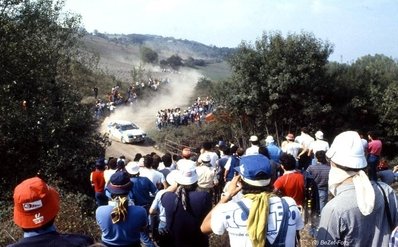 Stig Blomqvist - Björn Cederberg
24º Rally de Sanremo 1982. Audi Quattro (IN-NK 54). Clasificado 1º.

Del 3 al 9 de Octubre, Sanremo, Imperia, Liguria, Italia.
Superficie: asfalto - tierra.

El Rally tenia un total de 2663 km de los que 735.44 km divididos en 56 tramos eran especiales.

Tomaron la salida 90 equipos, finalizaron 27.@
Palabras clave: Stig_Blomqvist;Bjorn_Cederberg;Audi;Quattro;Grupo_B;Sanremo;1982