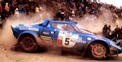 Fabrizio Tabaton - Luciano Tedeschini
15º Rallye dell'Isola d'Elba 1982. Lancia Stratos HF (TO N14329). Clasificado 1º.
H.F. Grifone SRL

Unidad ex-Darniche.
Tabaton compró para 1982 todo el material Chardonnet (dos stratos), si bien el Stratos "asfalto" lo destruyó en el Rallye Sicilia.

Del 22 al 24 de Abril, Marina di Campo.
Superficie: asfalto - tierra.

El Rally tenia un total de 1004.00 km de los que no sabemos cuantos Km divididos en 37 tramos especiales.

Tomaron la salida 87 equipos, finalizaron 29.
@
Palabras clave: Elba;Lancia;1982;Stratos