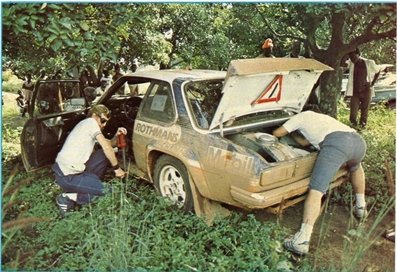 Walter Röhrl - Christian Geistdörfer
14º Marlboro Rallye Cote d'Ivoire 1982. Opel Ascona 400 (GG-CJ 991). Clasificado 1º.

De 27 de Octubre al 1 de Noviembre, Abidjan, Costa d'Ivori, África.
Superficie: tierra.

El Rally tenia un total de 4935.51 km con 54 controles horarios.

Tomaron la salida 51 equipos, finalizaron 6.@
Palabras clave: Walter_Röhrl;Costa_Marfil;Opel;Ascona;1982