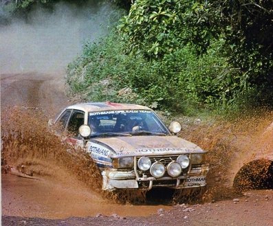 Walter Röhrl - Christian Geistdörfer
14º Marlboro Rallye Cote d'Ivoire 1982. Opel Ascona 400 (GG-CJ 991). Clasificado 1º.

De 27 de Octubre al 1 de Noviembre, Abidjan, Costa d'Ivori, África.
Superficie: tierra.

El Rally tenia un total de 4935.51 km con 54 controles horarios.

Tomaron la salida 51 equipos, finalizaron 6.@
Palabras clave: Walter_Röhrl;Costa_Marfil;Opel;Ascona;1982