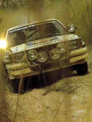 Walter Röhrl - Christian Geistdörfer
14º Marlboro Rallye Cote d'Ivoire 1982. Opel Ascona 400 (GG-CJ 991). Clasificado 1º.

De 27 de Octubre al 1 de Noviembre, Abidjan, Costa d'Ivori, África.
Superficie: tierra.

El Rally tenia un total de 4935.51 km con 54 controles horarios.

Tomaron la salida 51 equipos, finalizaron 6.@
Palabras clave: Walter_Röhrl;Costa_Marfil;Opel;Ascona;1982