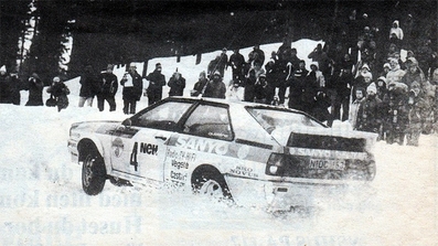 Stig Blomqvist - Bjorn Cederberg
32º International Swedish Rally 1982. Audi Quattro (N-DC 163). Clasificado 1º.

Del 12 al 14 de Febrero, Karlstad, Suecia.
Superficie: nieve - hielo.

El Rally tenia un total de 1390.00 km de los que 366.51 km divididos en 25 tramos eran especiales (2 de ellas fueron canceladas SS11 Rada de 6 Km y SS14 Klaralven de 8 Km).

Tomaron la salida 116 equipos, finalizaron 68.@
Palabras clave: Stig_Blomqvist;Audi;Quattro;Suecia;grupo_B;nieve;1982