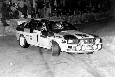 Hannu Mikkola - Arne Hertz
50º Rallye Automobile de Monte-Carlo 1982. Audi Quattro (IN-ND 78). Clasificado 2º.

Del 16 al 22 de Enero, Monte Carlo.
Superficie: asfalto - nieve.

El Rally tenia un total de 4082.71 km de los que 747.81 km divididos en 32 tramos eran especiales, (2 de ellas fueron canceladas SS7 Trigance - Chateauvieux 1 de 28,53 Km y SS15 St Jean en Royans - La Chapelle en Vercors de 38,67 Km).

Se inscribieron 306 equipos, tomaron la salida 299, finalizaron 140.@
Palabras clave: ;Audi;Quattro;Montecarlo;1982