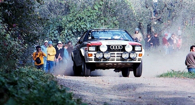 Hannu Mikkola - Arne Hertz
24º Rallye de Sanremo 1982. Audi Quattro (IN-NN 82). Clasificado 2º.

Del 3 al 9 de Octubre, Sanremo, Imperia, Liguria, Italia.
Superficie: asfalto - tierra.

El Rally tenia un total de 2663 km de los que 735.44 km divididos en 56 tramos eran especiales.

Tomaron la salida 90 equipos, finalizaron 27.@
Palabras clave: ;Audi;Quattro;Sanremo;1982