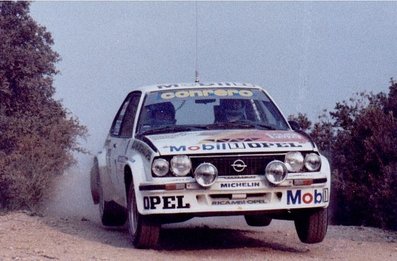 Luigi Battistolli (Lucky) - Fabio Penariol
15º Rallye dell'Isola d'Elba 1982. Opel Ascona 400. Clasificado 2º.

Del 22 al 24 de Abril, Marina di Campo.
Superficie: asfalto - tierra.

El Rally tenia un total de 1004.00 km de los que no sabemos cuantos Km divididos en 37 tramos especiales.

Tomaron la salida 87 equipos, finalizaron 29.@
Palabras clave: Luigi_Battistolli;Fabio;Penariol;Elba;Opel;1982