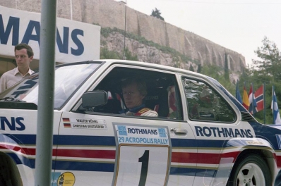 Walter Röhrl - Christian Geistdörfer
29º Rally Acrópolis 1982. Opel Ascona 400 (GG-CJ 991). Clasificado 2º.

Del 31 de Mayo al 3 de Junio, Atenas, Grecia.
Superficie: tierra.

El Rally tení­a un total de 2603.00 km de los que 1004.58 km divididos en 57 tramos eran especiales (dos de ellos fueron cancelados SS10 Moschokaria 1 de 10.00 km y SS38 Killini de 27 Km).

Tomaron la salida 136 equipos, finalizaron 32.@
Palabras clave: Walter_Röhrl;Opel;Ascona;Acropolis;Grecia;1982;Personajes