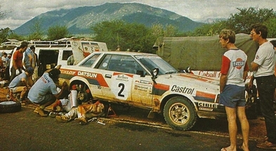 Mike Kirkland - Anton Levitan
30º Marlboro Safari Rally 1982. Nissan Violet GTS. Clasificado 3º.

Del 8 al 12 de Abril, Nairobi, Kenya, Africa.
Superficie: tierra.

El Rally tenia un total de 5120 km con 83 controles horarios.

Tomaron la salida 73 equipos, finalizaron 21.@
Palabras clave: Nissan;Violet;GTS;Safari;1982