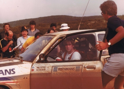 Henri Toivonen - Fred Gallagher
29º Rothmans Acrópolis Rally 1982. Opel Ascona 400 (GG-CL 516). Clasificado 3º.

Del 31 de Mayo al 3 de Junio, Atenas, Grecia.
Superficie: tierra.

El Rally tení­a un total de 2603.00 km de los que 1004.58 km divididos en 57 tramos eran especiales (dos de ellos fueron cancelados SS10 Moschokaria 1 de 10.00 km y SS38 Killini de 27 Km).

Tomaron la salida 136 equipos, finalizaron 32.@
Palabras clave: Henri_Toivonen;Opel;Ascona;Acropolis;Grecia;1982;Personajes