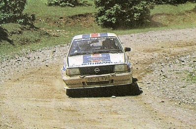 Henri Toivonen - Fred Gallagher
29º Rothmans Acrópolis Rally 1982. Opel Ascona 400 (GG-CL 516). Clasificado 3º.

Del 31 de Mayo al 3 de Junio, Atenas, Grecia.
Superficie: tierra.

El Rally tení­a un total de 2603.00 km de los que 1004.58 km divididos en 57 tramos eran especiales (dos de ellos fueron cancelados SS10 Moschokaria 1 de 10.00 km y SS38 Killini de 27 Km).

Tomaron la salida 136 equipos, finalizaron 32.@
Palabras clave: Henri_Toivonen;Opel;Ascona;Acropolis;Grecia;1982