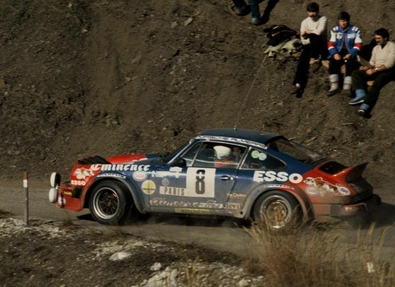 Jean-Luc Thérier - Michel Vial
50º Rallye Automobile de Monte-Carlo 1982. Porsche 911 SC (9262 SC 34). Clasificado 3º.

Del 16 al 22 de Enero, Monte Carlo.
Superficie: asfalto - nieve.

El Rally tenia un total de 4082.71 km de los que 747.81 km divididos en 32 tramos eran especiales, (2 de ellas fueron canceladas SS7 Trigance - Chateauvieux 1 de 28,53 Km y SS15 St Jean en Royans - La Chapelle en Vercors de 38,67 Km).

Se inscribieron 306 equipos, tomaron la salida 299, finalizaron 140.@
Palabras clave: ;Porsche;SC;Montecarlo;1982