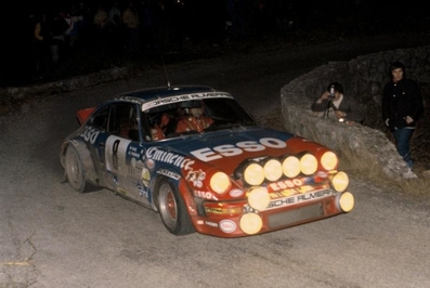 Jean-Luc Thérier - Michel Vial
50º Rallye Automobile de Monte-Carlo 1982. Porsche 911 SC (9262 SC 34). Clasificado 3º.

Del 16 al 22 de Enero, Monte Carlo.
Superficie: asfalto - nieve.

El Rally tenia un total de 4082.71 km de los que 747.81 km divididos en 32 tramos eran especiales, (2 de ellas fueron canceladas SS7 Trigance - Chateauvieux 1 de 28,53 Km y SS15 St Jean en Royans - La Chapelle en Vercors de 38,67 Km).

Se inscribieron 306 equipos, tomaron la salida 299, finalizaron 140.@
Palabras clave: ;Porsche;SC;Montecarlo;1982